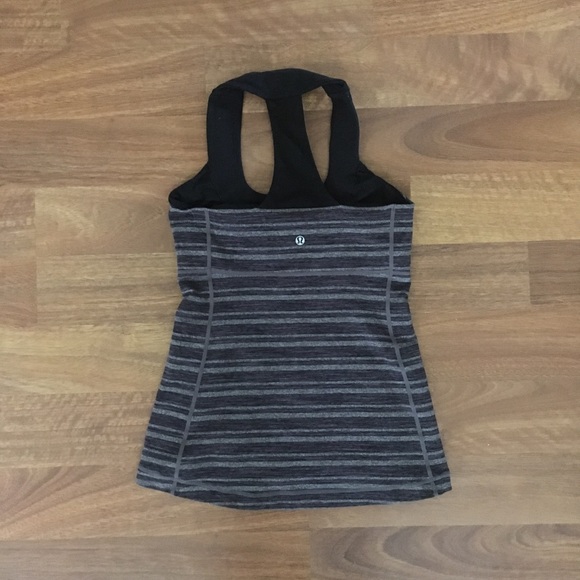 Lululemon Black and Grey Striped Scoop-Neck Tank - Picture 3 of 4